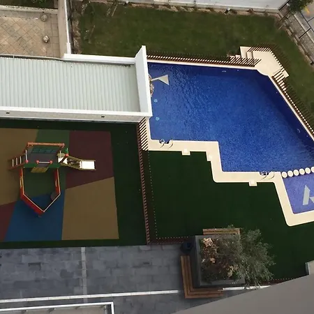 Apartman Edificio Attikos
