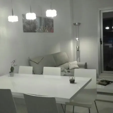 شقة Edificio Attikos *